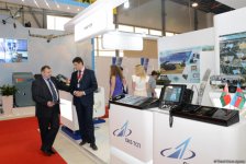 ADEX 2016-da müasir silahlar nümayiş etdirilir (YENİLƏNİB) (FOTO)