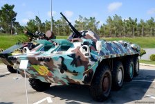 ADEX 2016-da müasir silahlar nümayiş etdirilir (YENİLƏNİB) (FOTO)