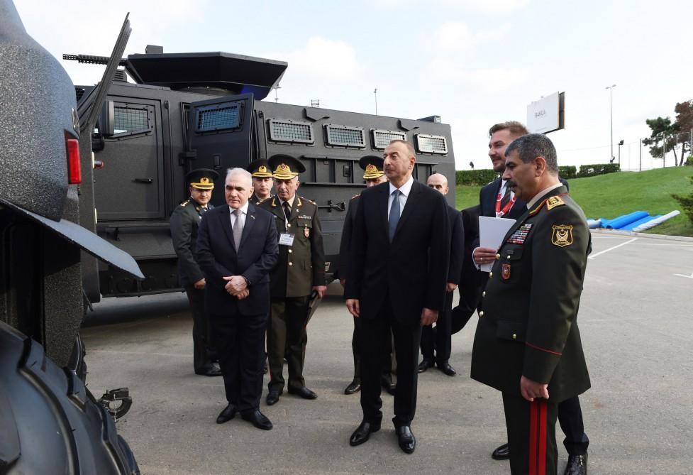 Prezident İlham Əliyev “ADEX 2016” II Azərbaycan Beynəlxalq müdafiə sərgisi ilə tanış olub (YENİLƏNİB) (FOTO)