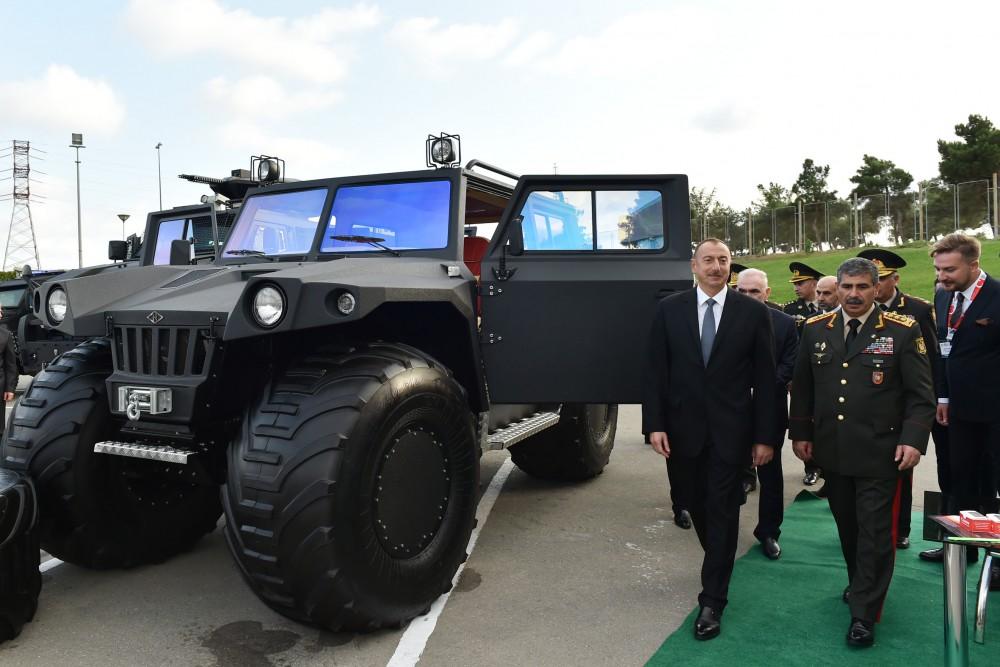 Prezident İlham Əliyev “ADEX 2016” II Azərbaycan Beynəlxalq müdafiə sərgisi ilə tanış olub (YENİLƏNİB) (FOTO)
