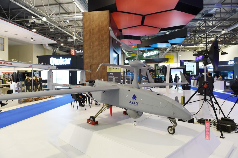 Prezident İlham Əliyev “ADEX 2016” II Azərbaycan Beynəlxalq müdafiə sərgisi ilə tanış olub (YENİLƏNİB) (FOTO)