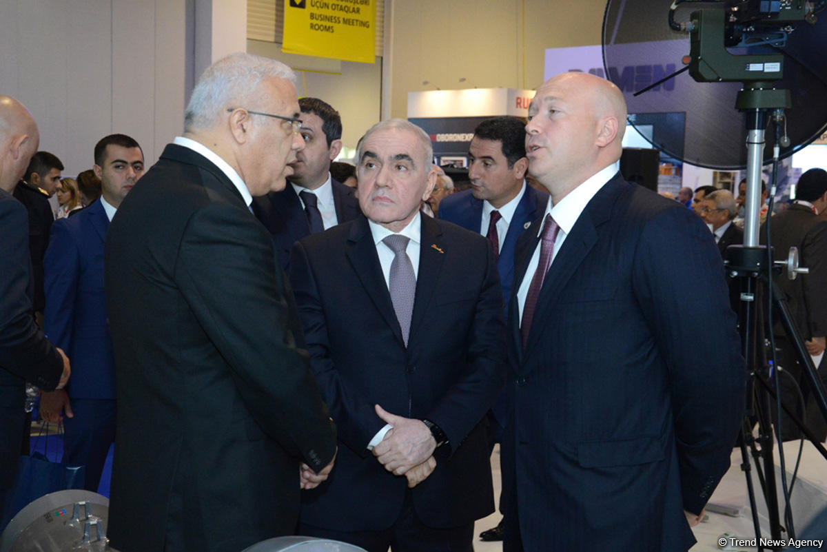 Yavər Camalov:  Azərbaycan NATO standartlarına cavab verən silahlar istehsal edir (FOTO)
