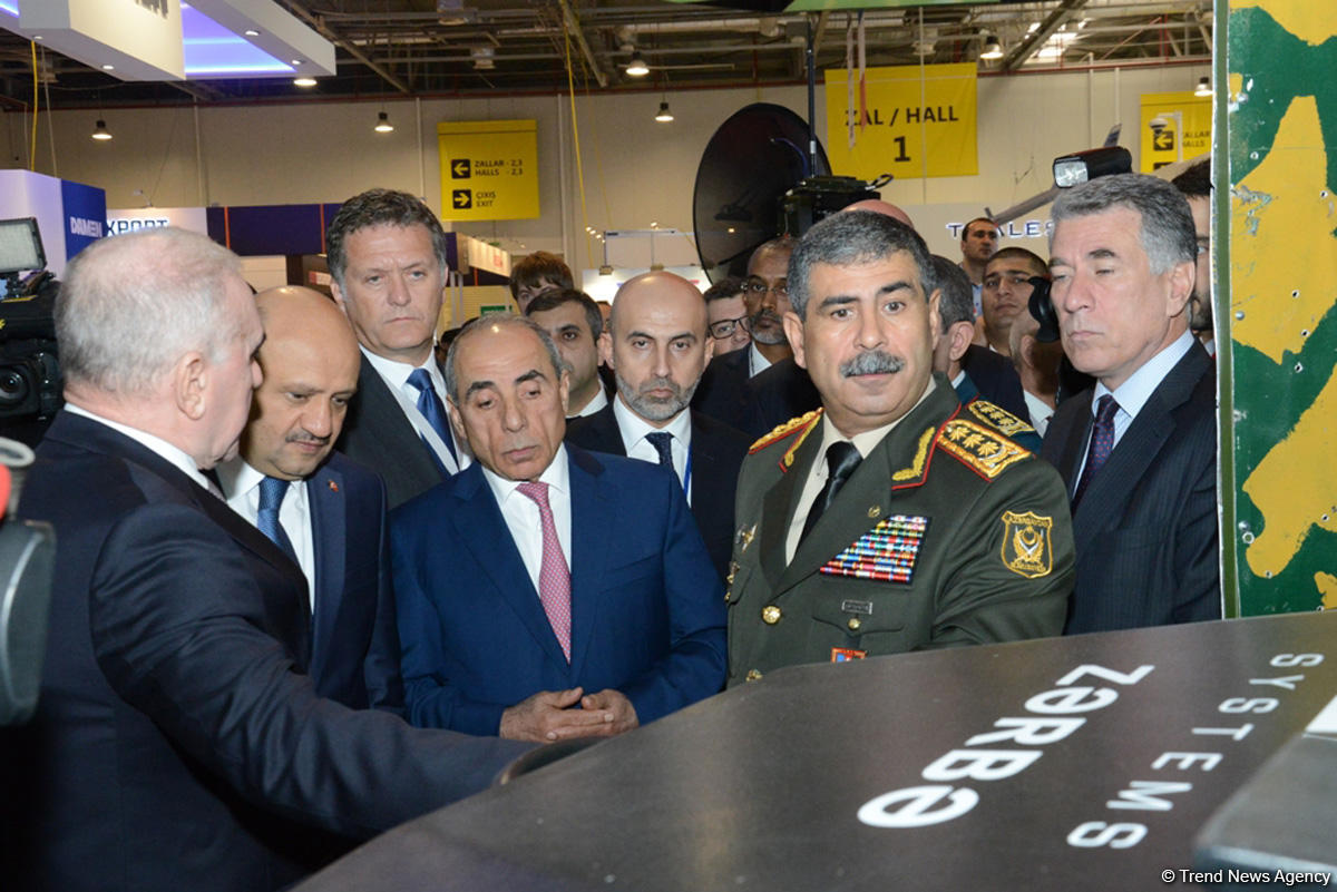 Yavər Camalov:  Azərbaycan NATO standartlarına cavab verən silahlar istehsal edir (FOTO)