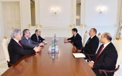 Prezident İlham Əliyev Çili Senatında Azərbaycan ilə dostluq qrupunun sədrini qəbul edib (YENİLƏNİB) (FOTO)