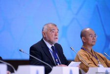 V Bakı Beynəlxalq Humanitar Forumu FOTOLARDA