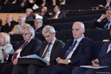 V Bakı Beynəlxalq Humanitar Forumu FOTOLARDA