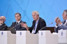 V Bakı Beynəlxalq Humanitar Forumu FOTOLARDA