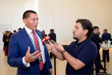 Arizonalı senator: Azərbaycan regionda çiçəklənmənin nümunəsidir