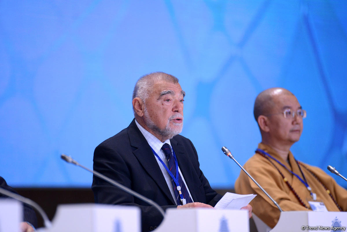 V Bakı Beynəlxalq Humanitar Forumu FOTOLARDA