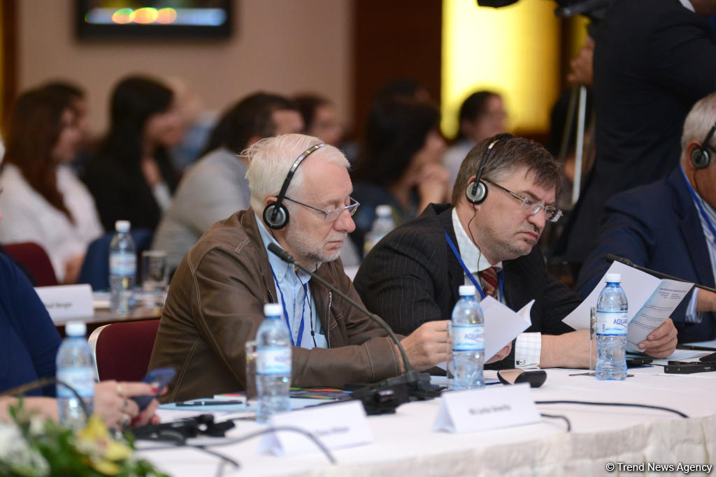 UNESCO:  Forum dünya qarşısında duran çağırışlarla bağlı müzakirələrin aparılması üçün çox gözəl platformadır (FOTO)