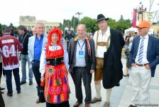 Bakıda "Avropa şəhərciyi" açıldı (FOTO)