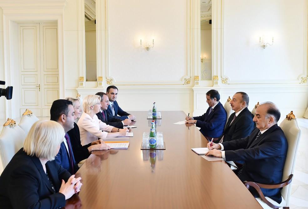 Prezident İlham Əliyev Latviya Seyminin sədrini qəbul edib (YENİLƏNİB)
