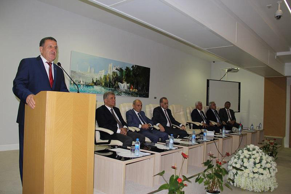 Bilik Fondu AMEA ilə birgə müəllimləri təbrik edib (FOTO)