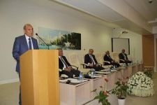 Bilik Fondu AMEA ilə birgə müəllimləri təbrik edib (FOTO)