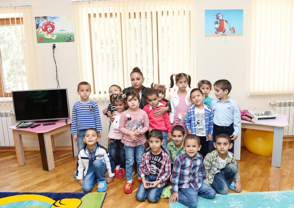Mehriban Əliyeva Bakıda 3 nömrəli uşaq evində əsaslı təmirdən sonra yaradılan şəraitlə tanış olub (FOTO)