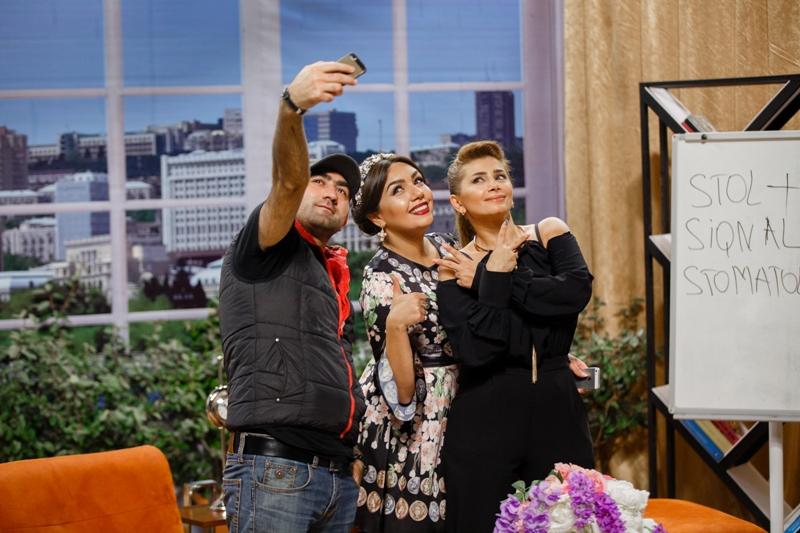 Xalq rəssamımız Ömər Eldarovu kövrəldən nə oldu?    (FOTO)
