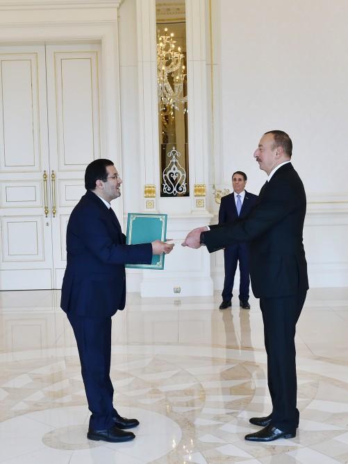 Prezident İlham Əliyev Rumıniya, Qətər və İran səfirlərinin etimadnamələrini qəbul edib (YENİLƏNİB) (FOTO)