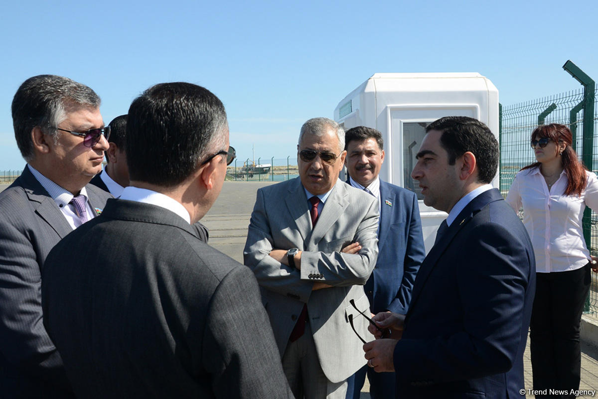 Deputat: Bakı Beynəlxalq Dəniz Ticarət Limanı milyardlarla gəlir gətirəcək  (FOTO)