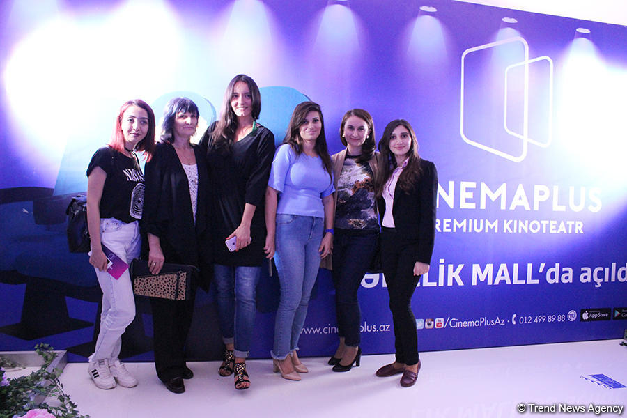 Bakıda yeni kinoteatrın açılışında kimlər oldu? (FOTO)