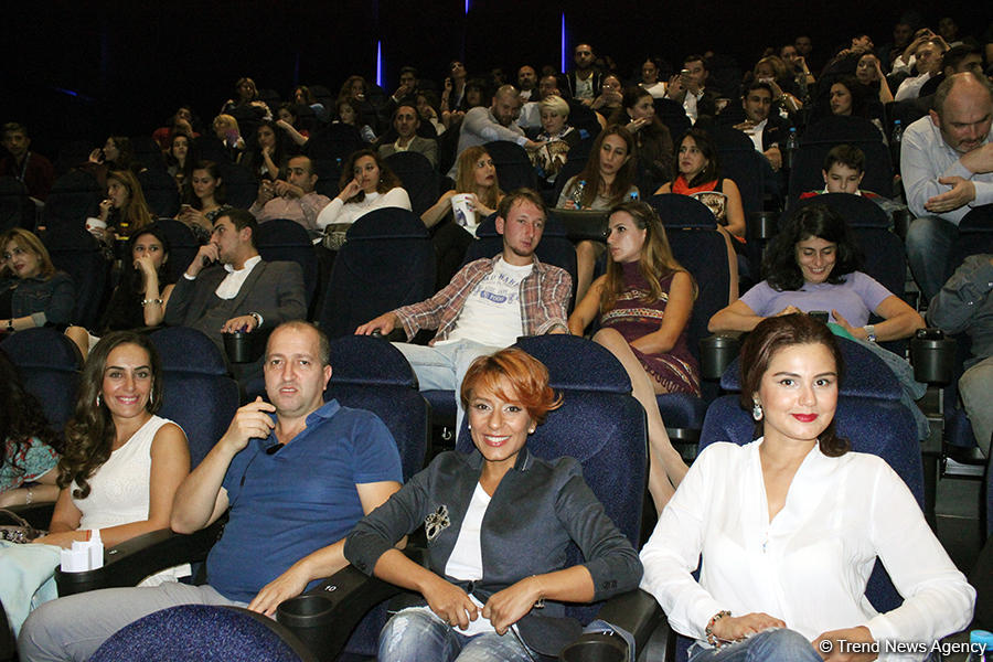 Bakıda yeni kinoteatrın açılışında kimlər oldu? (FOTO)