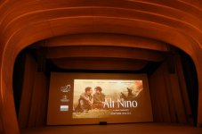 Mehriban Əliyeva və Leyla Əliyeva “Əli və Nino” filminin premyerasında iştirak ediblər (FOTO)