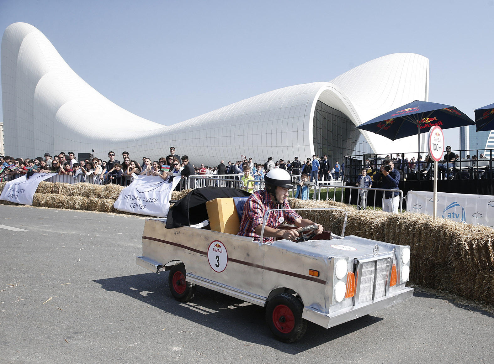 Bakıda keçirilən "Red Bull Soapbox” yarışının qalibləri müəyyənləşib (FOTO) (YENİLƏNİB)