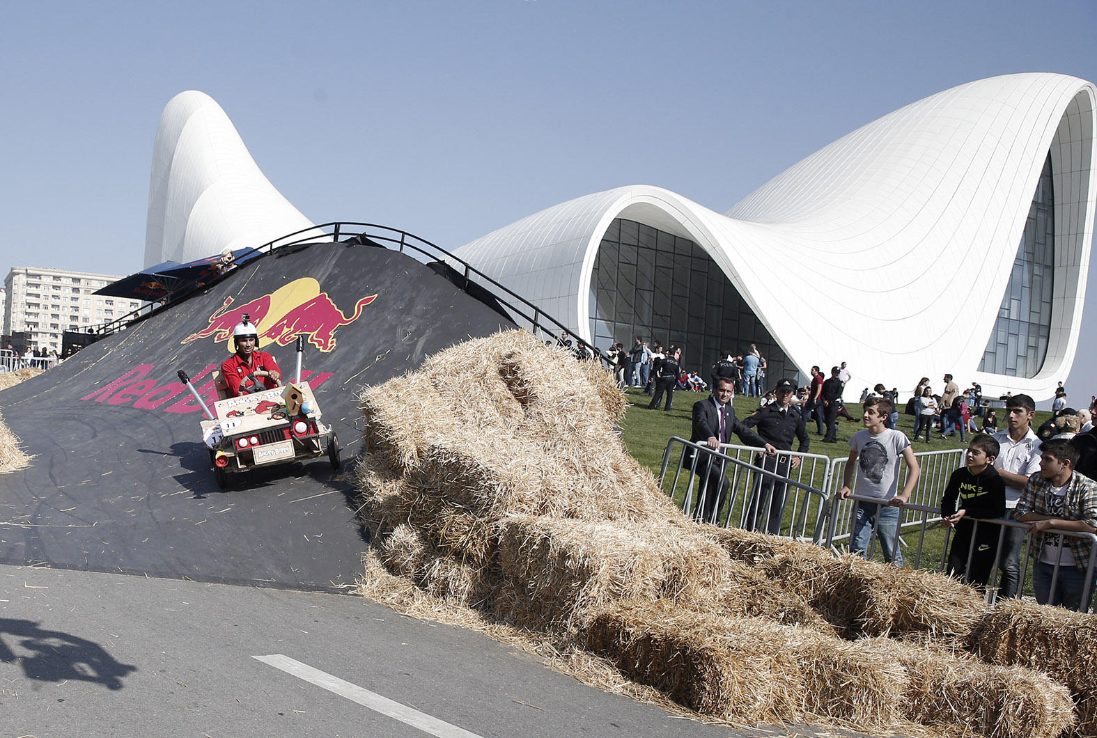 Bakıda keçirilən "Red Bull Soapbox” yarışının qalibləri müəyyənləşib (FOTO) (YENİLƏNİB)