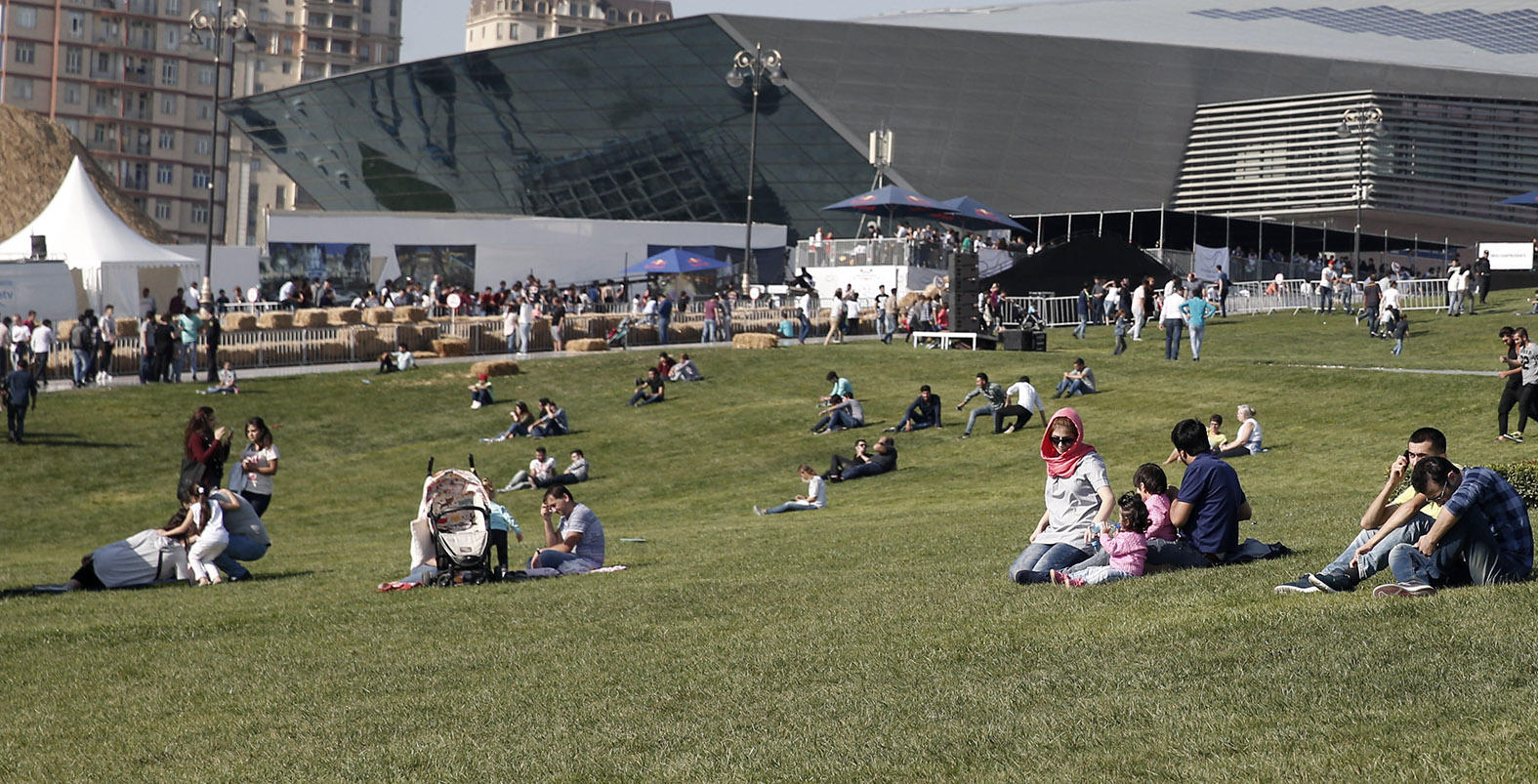 Bakıda keçirilən "Red Bull Soapbox” yarışının qalibləri müəyyənləşib (FOTO) (YENİLƏNİB)