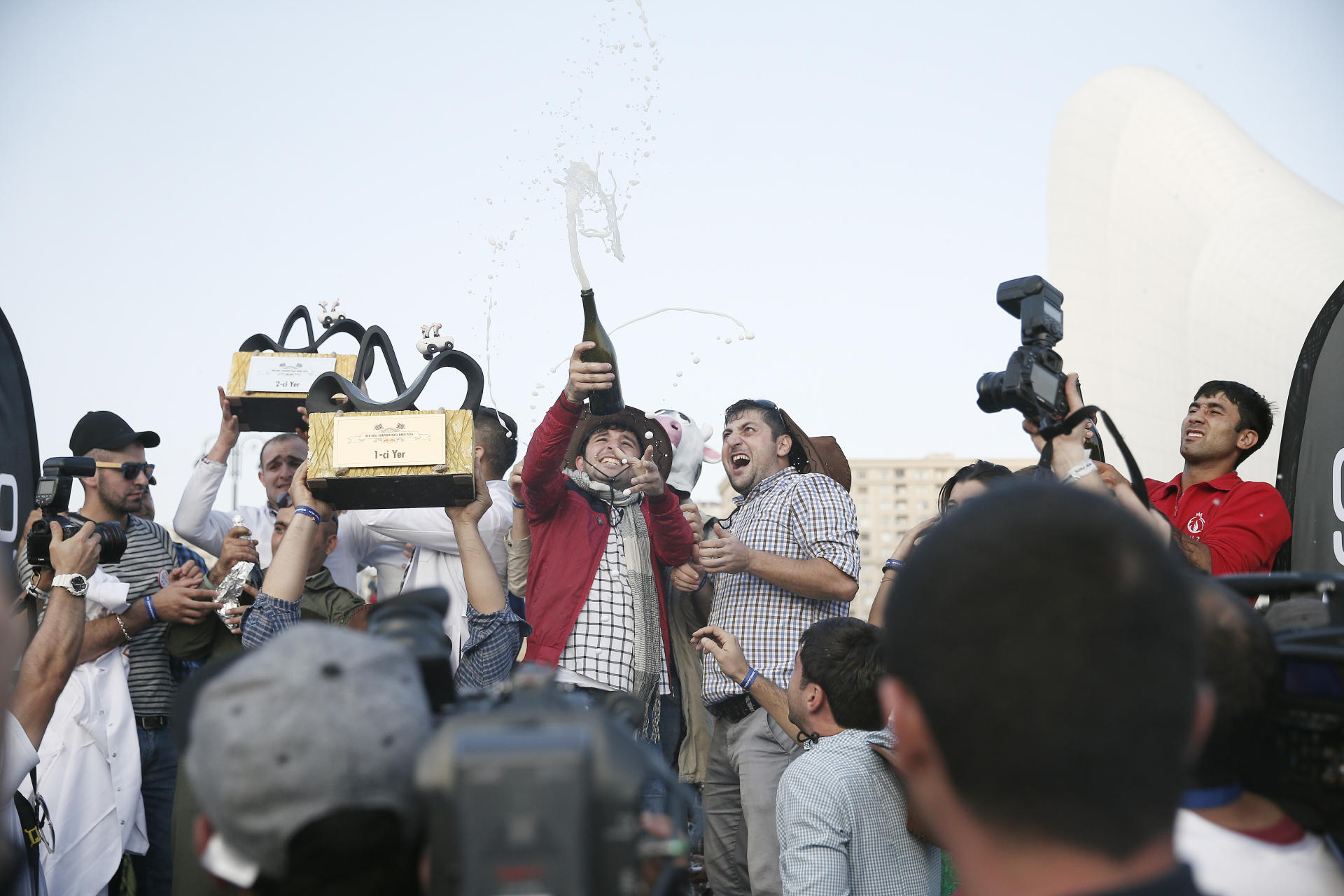 Bakıda keçirilən "Red Bull Soapbox” yarışının qalibləri müəyyənləşib (FOTO) (YENİLƏNİB)