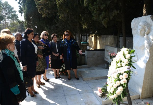 Azərbaycanın dünya elminə bəxş etdiyi görkəmli simalardan biri - şərqşünas alim Aida İmanquliyevanın xatirəsi anılıb (FOTO)