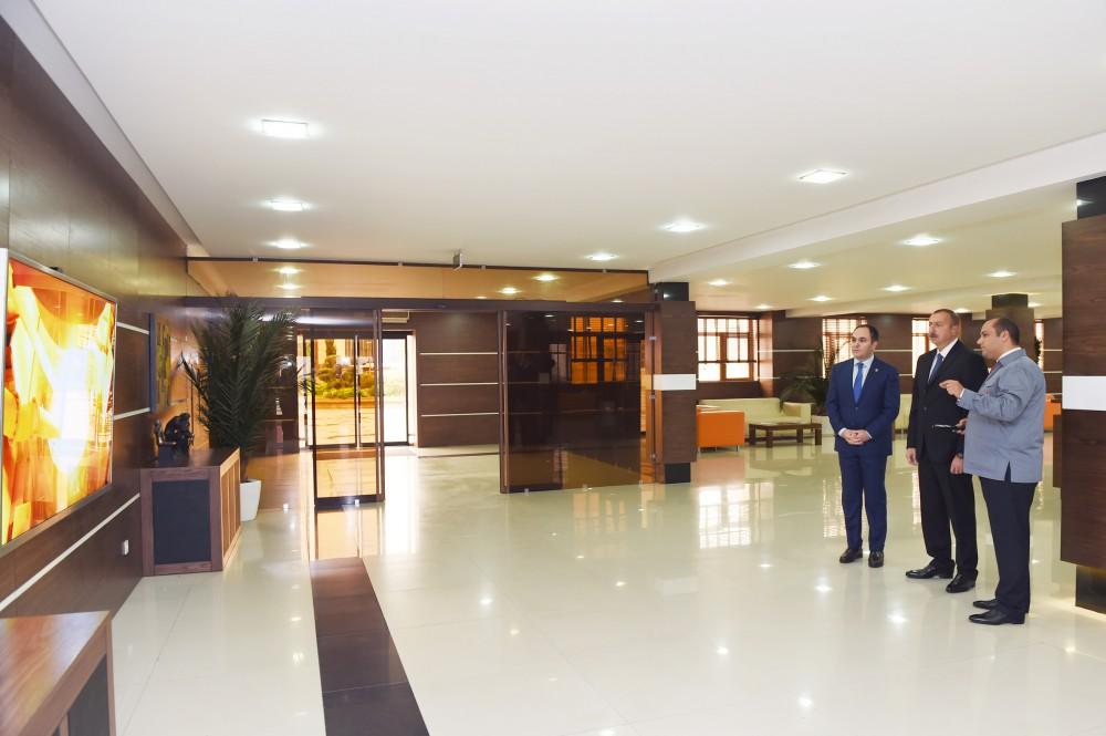 Prezident İlham Əliyev Bakıda oksigen zavodunun açılışında iştirak edib (FOTO) (YENİLƏNİB)