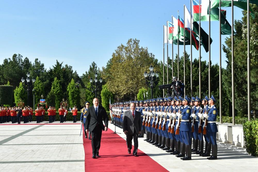 Pakistanın Baş nazirinin rəsmi qarşılanma mərasimi olub (FOTO)
