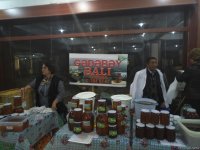 Bakıda bal yarmarkası - bu dəfə daha az məhsul var (FOTO)