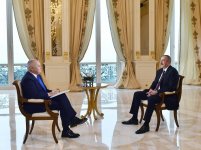 Prezident İlham Əliyev “Sputnik” agentliyinin suallarını cavablandırıb (FOTO)