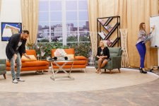 Aparıcı Firuzə Cəlilovadan məşhur aktyora: Niyə “Qır qazanında yanacaqsan?” (FOTO)