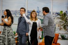 Aparıcı Firuzə Cəlilovadan məşhur aktyora: Niyə “Qır qazanında yanacaqsan?” (FOTO)