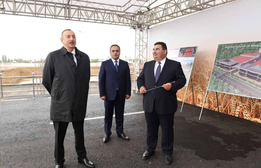 Ağstafa taxıl və un məmulatları istehsalı kombinatının taxıl anbarının təməli qoyuldu (FOTO)