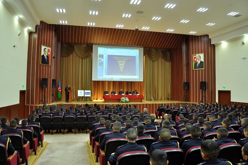 Hərbi liseyin kursantları sağlam həyat tərzi ilə bağlı məlumatlandırılıb (FOTO)