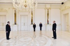 Prezident İlham Əliyev Türkiyənin yeni səfirinin etimadnaməsini qəbul edib (FOTO) (YENİLƏNİB)