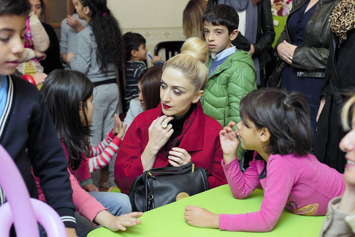 Azərbaycan idmançıları uşaqları sevindirdilər (FOTO)