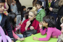 Azərbaycan idmançıları uşaqları sevindirdilər (FOTO)