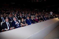 Əli Həsənov: İnternet teleradio məkanını daraltsa da, Azərbaycan teleradiosu əhalinin 85%-nin informasiya ehtiyacını ödəyir (FOTO)