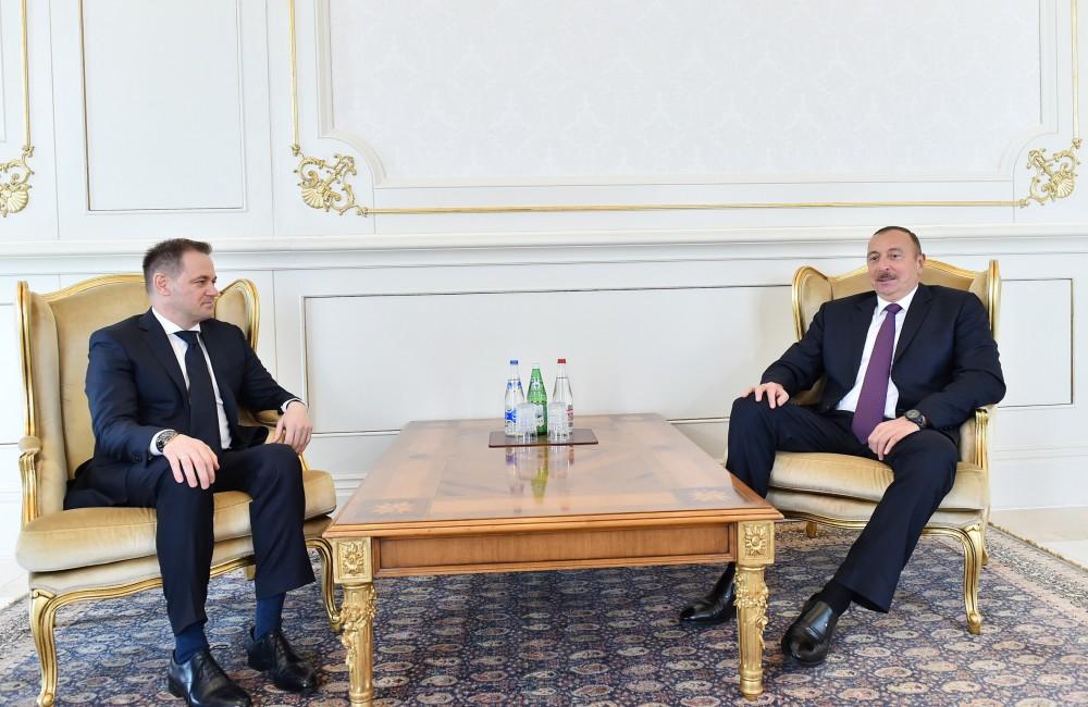 Prezident İlham Əliyev: Azərbaycan ilə Albaniya arasında yaxşı siyasi əlaqələr mövcuddur (YENİLƏNİB) (FOTO)