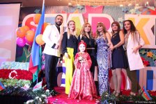 Bakıda Bayraq Gününə həsr olunmuş moda şousu keçirilib (FOTO)