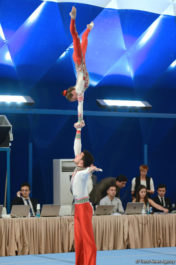 Bakıda akrobatika gimnastikası üzrə çempionat başlayıb (FOTO)