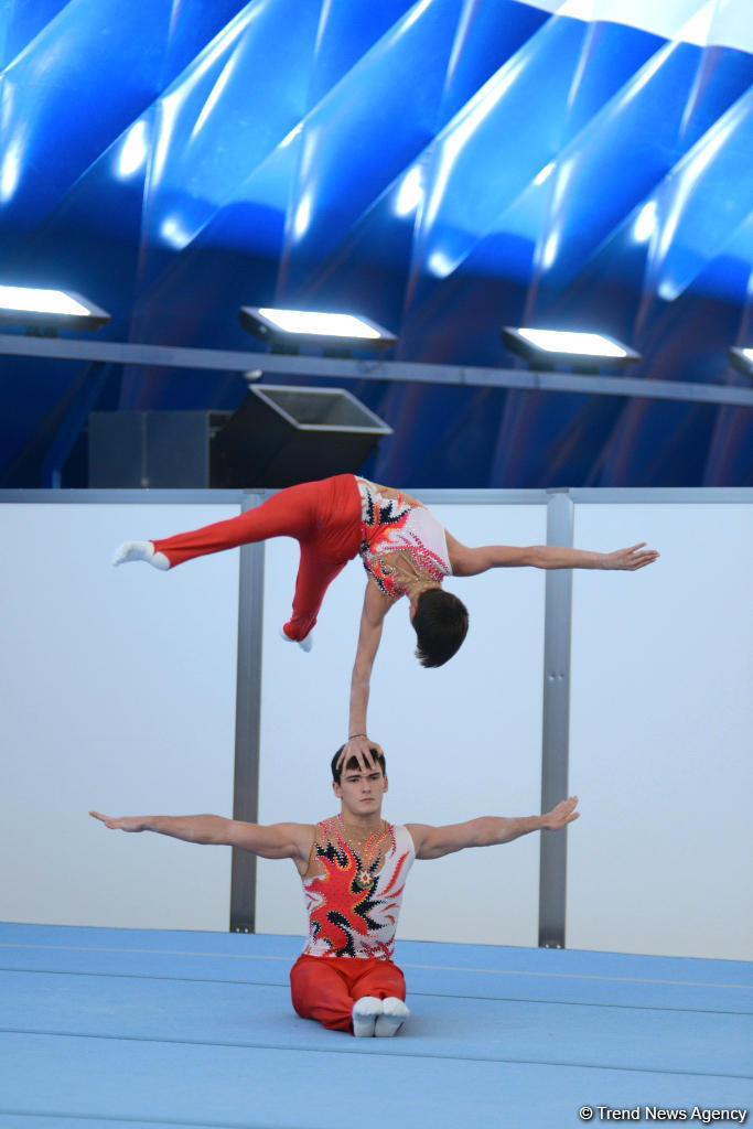 Bakıda akrobatika gimnastikası üzrə çempionat başlayıb (FOTO)
