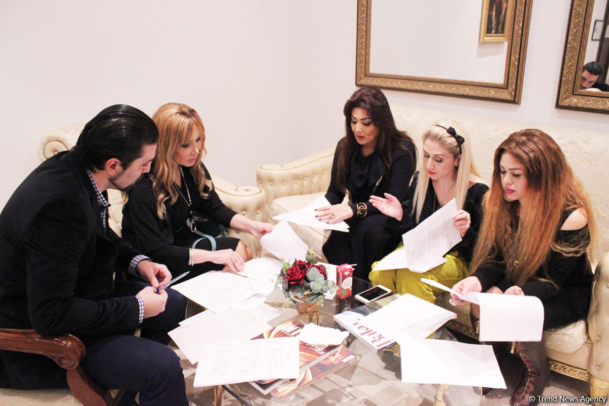 Bakıda Bayraq Gününə həsr olunmuş moda şousu keçirilib (FOTO)