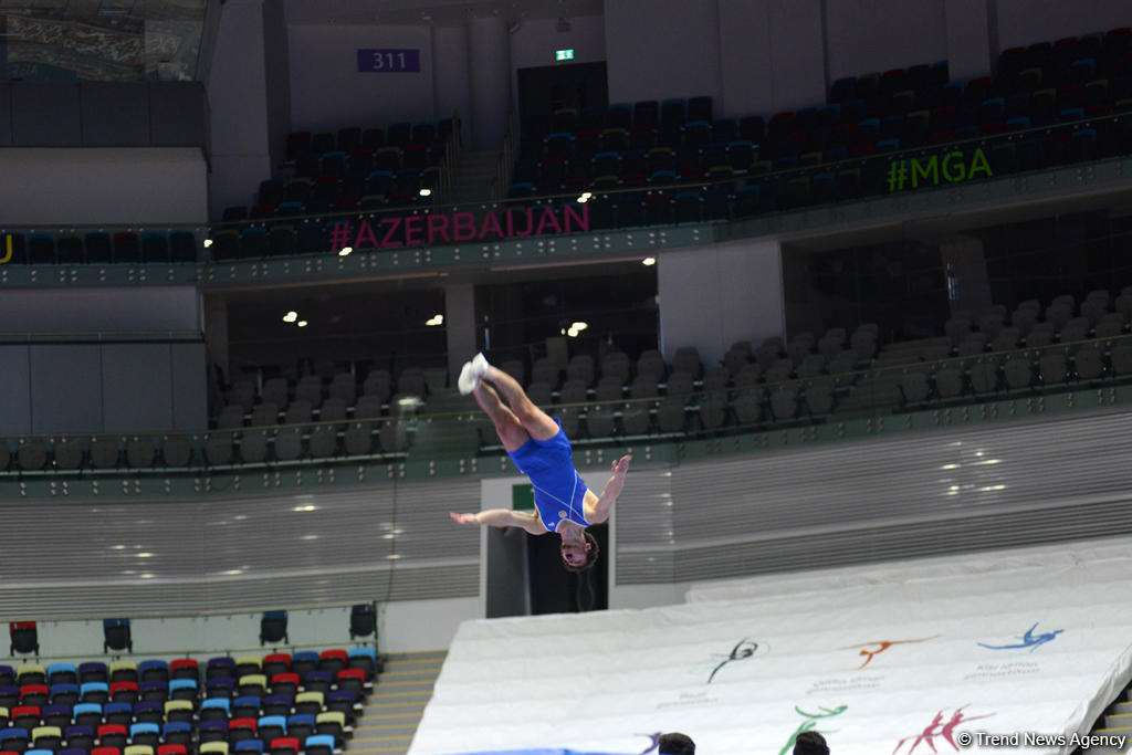 Akrobatika gimnastikası üzrə 23-cü Bakı çempionatının ikinci günü start götürüb (FOTO)