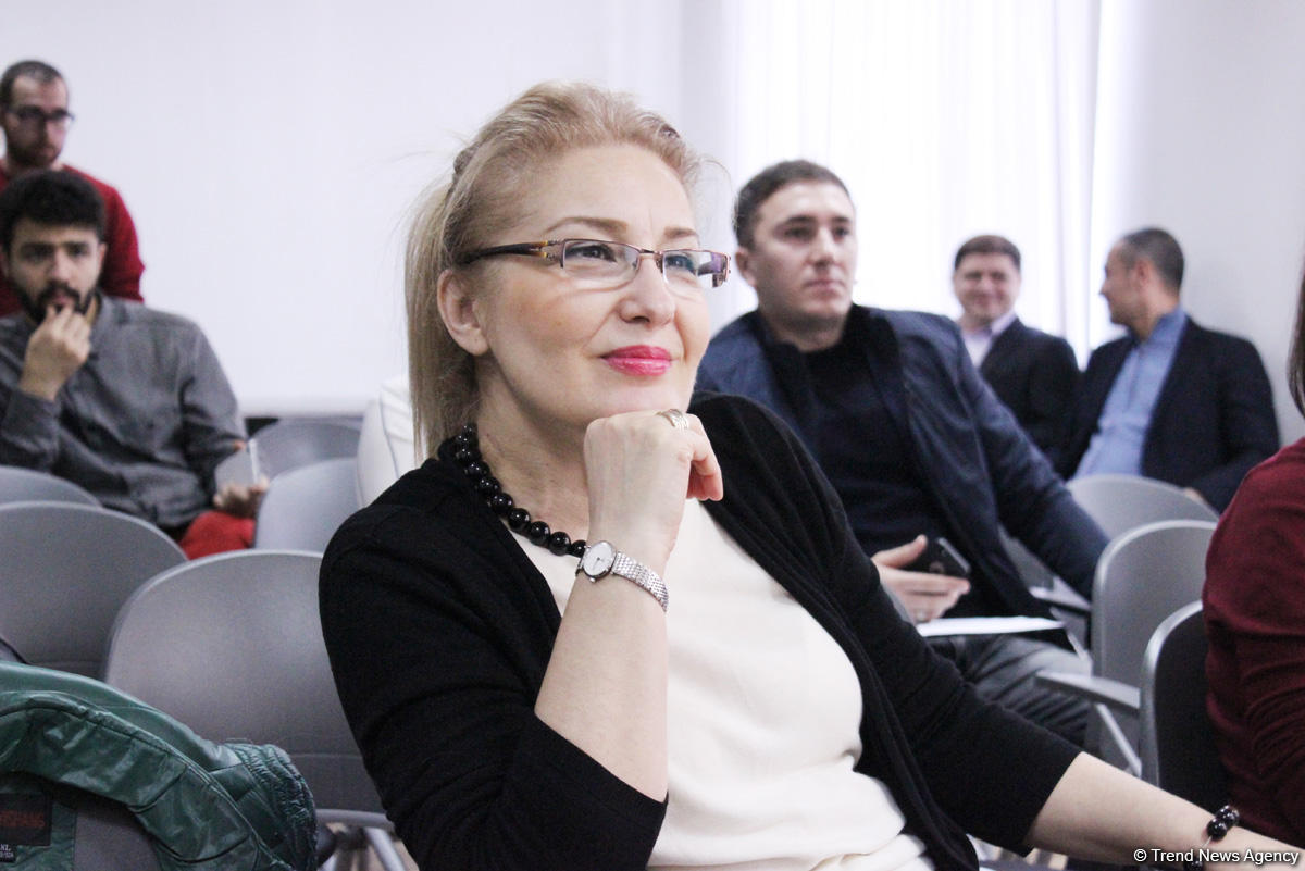 Elçin Əzizov: Azərbaycanlılar adlarını opera incəsənəti tarixinə yazırlar (FOTO)