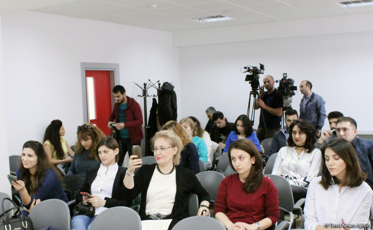 Elçin Əzizov: Azərbaycanlılar adlarını opera incəsənəti tarixinə yazırlar (FOTO)